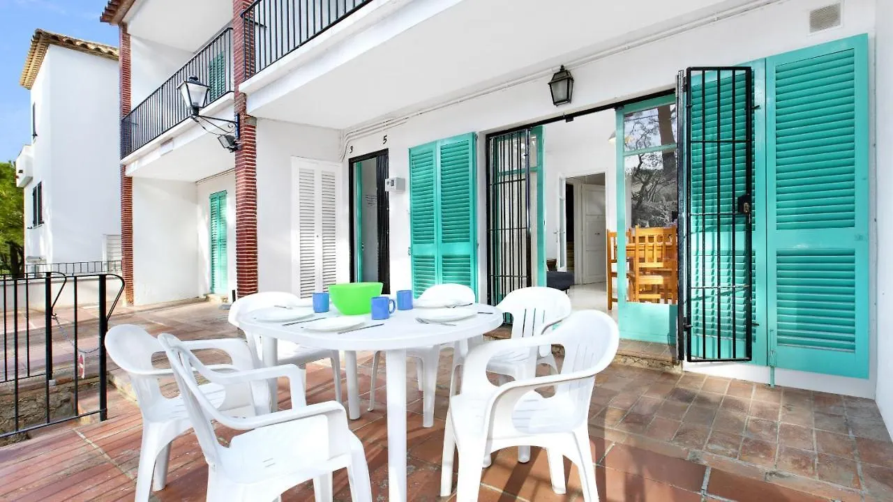 Geranis 1 Apartment Llafranc